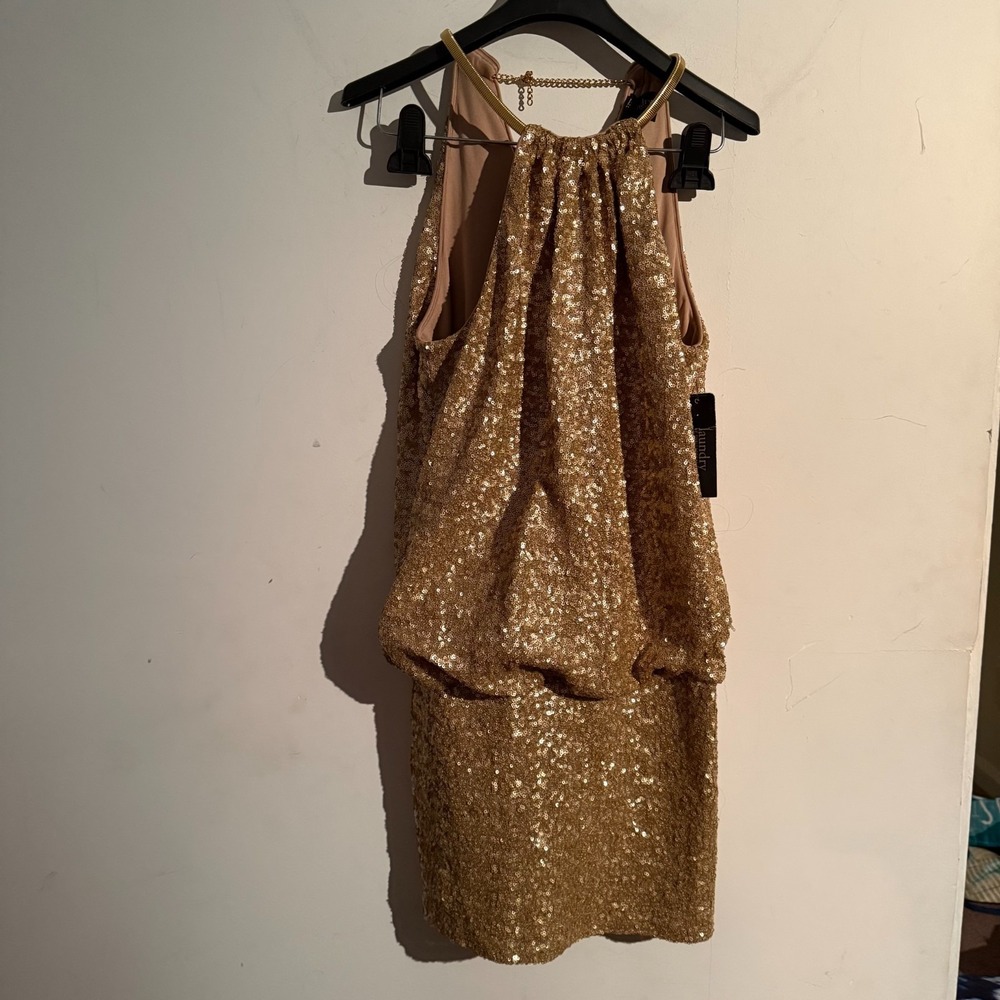Laundry By Shelli Segal Size‎ 4 Gold Sequin Dress Elegant Glamorous  NWT